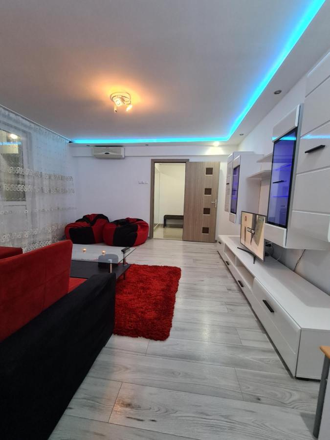 Apartament Ultra Central 1 Apartment Хунедоара Екстериор снимка