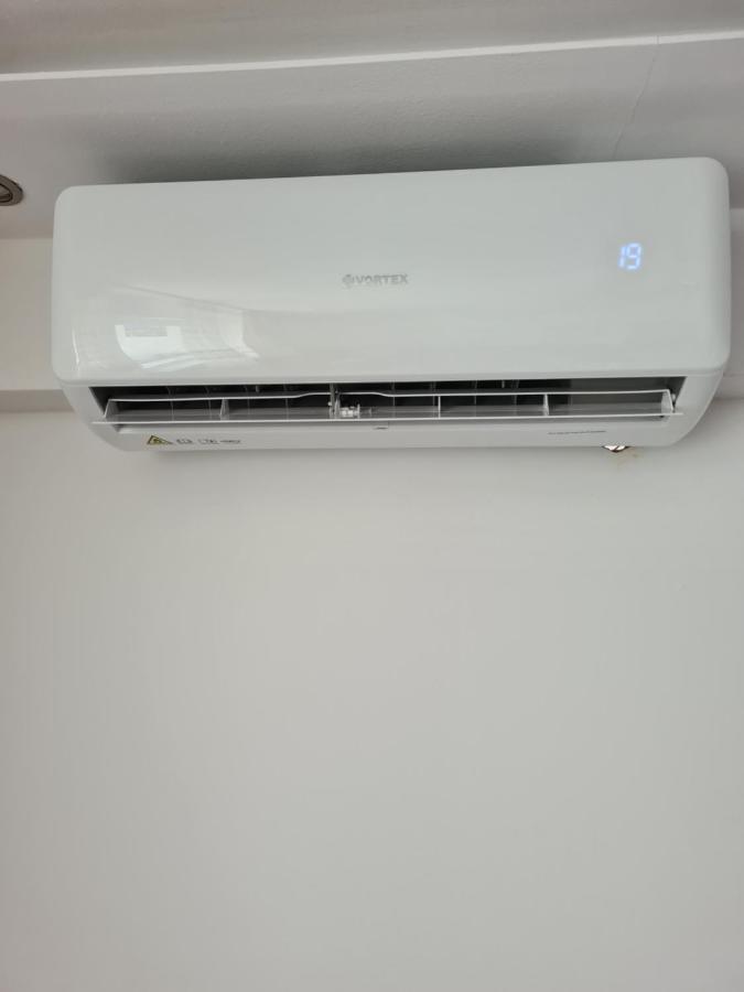 Apartament Ultra Central 1 Apartment Хунедоара Екстериор снимка